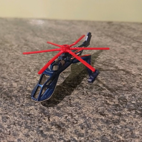 Miniature helicopter like new