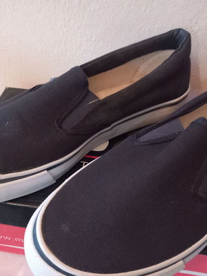 B&S canvas men's shoes size 40 & 45, dark blue