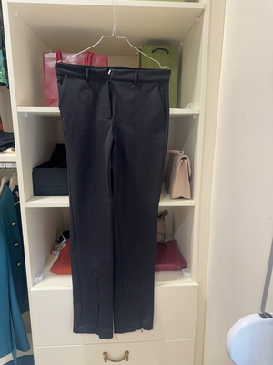 ZINI pants with hem openings like new, black