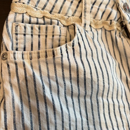 Benetton denim shorts size S like new, white and blue