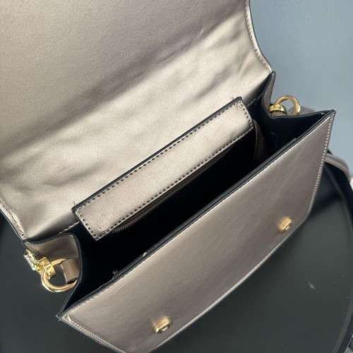 Shoulder bag new brown