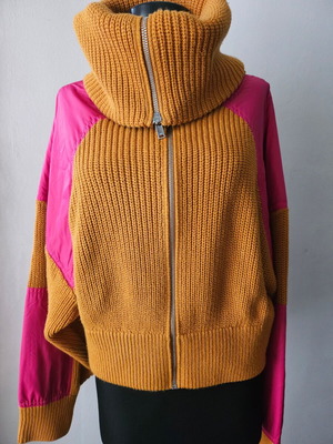 Esprit cotton vest like new, size L, colorful