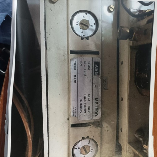 ABB and AEG 1600A Power Switches like new, set of two