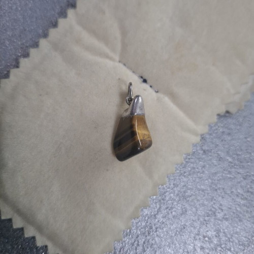 Tiger's Eye Pendant like new, semiprecious stone