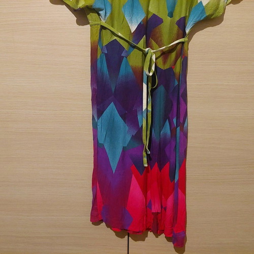 Colorful summer dress Size Medium like new