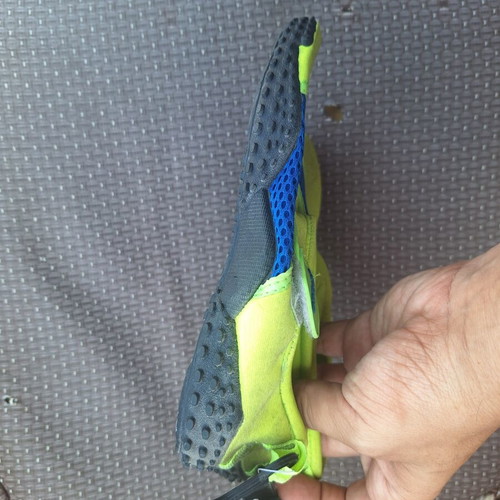 Speedo green and blue water shoes size 35 like new