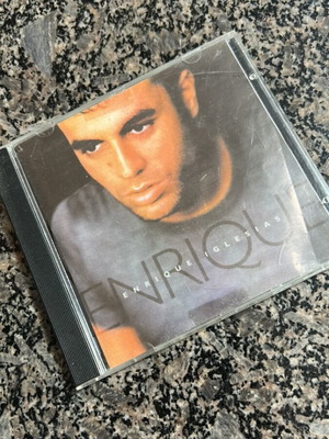 Enrique Iglesias music CD used