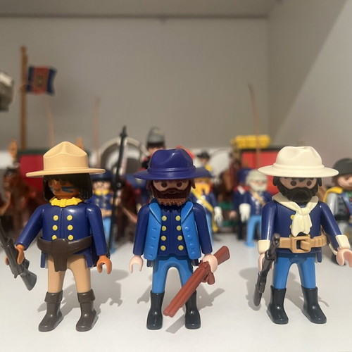 Playmobil Northern and Southern figures with cannon