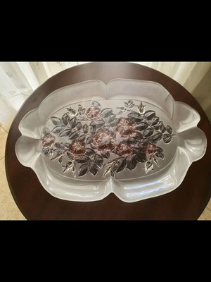 Decorative glass tray like new