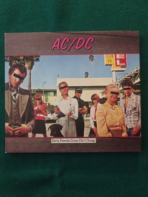 CD Dirty Deeds Done Dirt Cheap (1976) των AC/DC σαν καινούργιο, rock