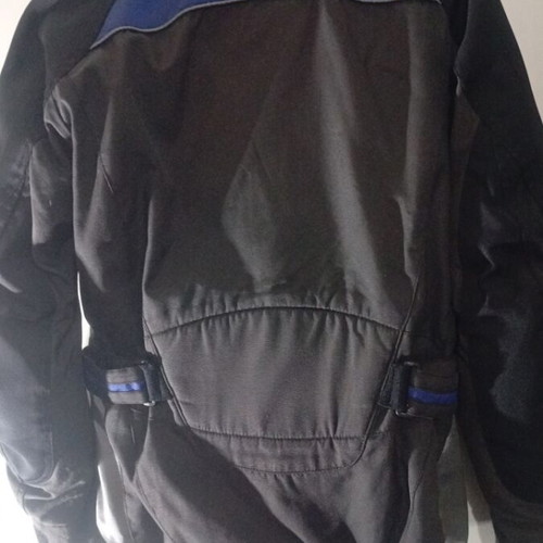 Macna motorcycle jacket like new with elbow and back protectors XS unisex