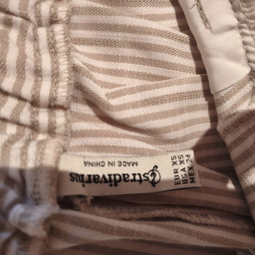 Striped pants white beige extra small Stradivarius like new