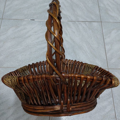 Wicker basket large used with handle brown