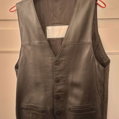 Red Valentino women's leather vest size S like new black