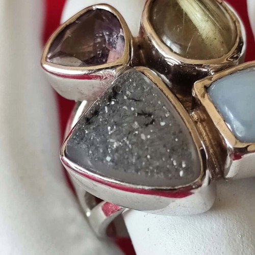 Silver ring 925 with four different gemstones like new