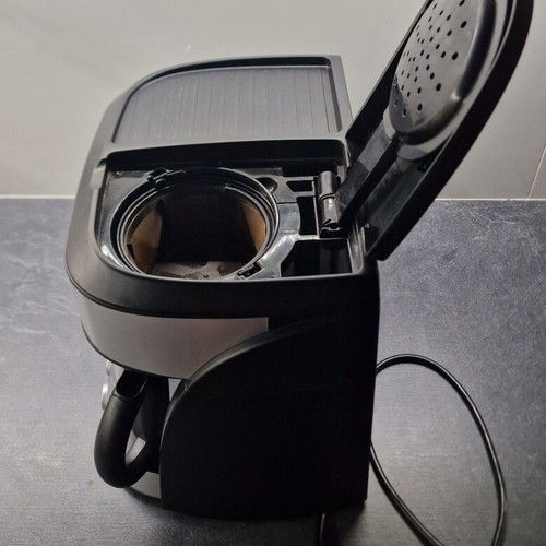 Rohnson 3-in-1 Coffee Maker 15bar Pressure 1850W used