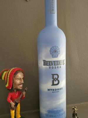 Belvedere Mykonos Tropicana 1.75 lt collectible bottle like new, empty