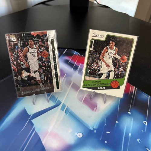Giannis Antetokoumpo card lot, like new, Milwaukee Bucks