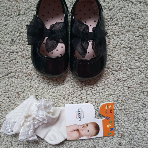 H&M baby ballerinas size 18/19 new with gift socks