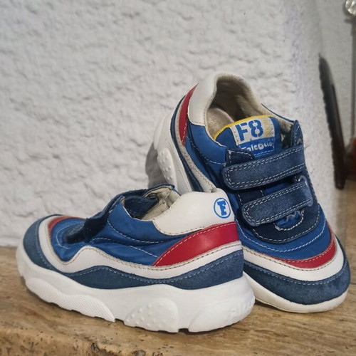 Falcotto kids shoes used size 26
