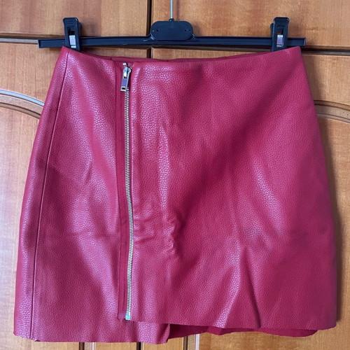 Mini leather-look asymmetrical skirt with zipper red, size XS