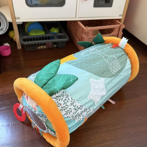 Sophie inflatable giraffe cylinder like new sensory baby toy