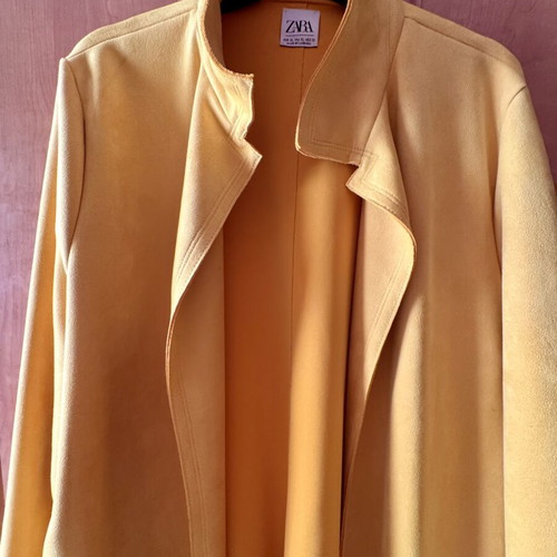 Zara suede-style coat XL like new, mustard color