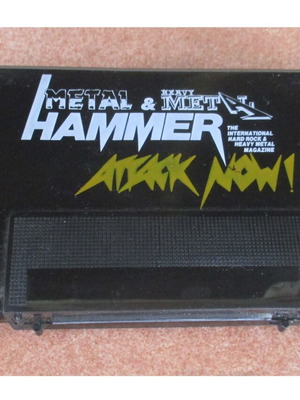 Iron Maiden The Number of the Beast κασέτα με θήκη Metal Hammer