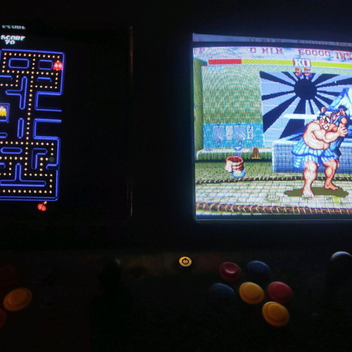 Arcade machine double like new with over 1300 games for four players