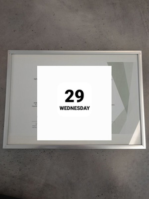 Silver photo frames like new, pack of 5, table and wall