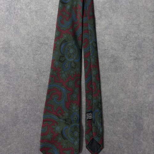 Silk tie like new