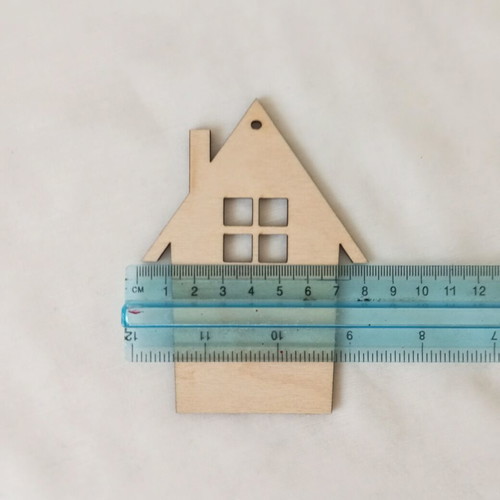 Wooden house shapes with windows, laser-cut, set of 5