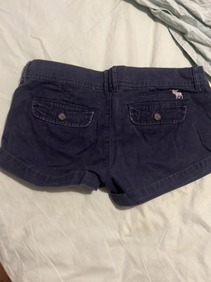 Abercrombie & Fitch short shorts, dark blue, XS