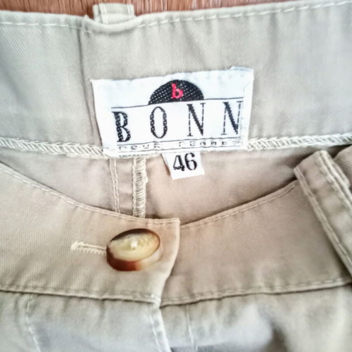 Bonn skirt beige like new, size S, with gift top