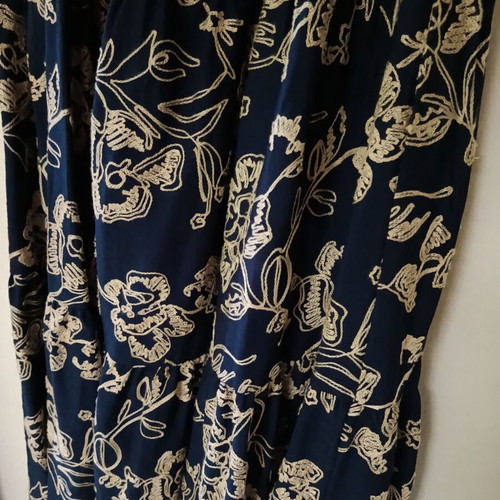 Maxi brocade skirt like new, blue and white