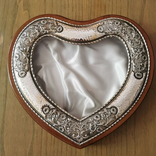 Stefanothiki heart-shaped, wood and silver, like new