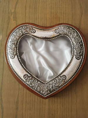 Stefanothiki heart-shaped, wood and silver, like new