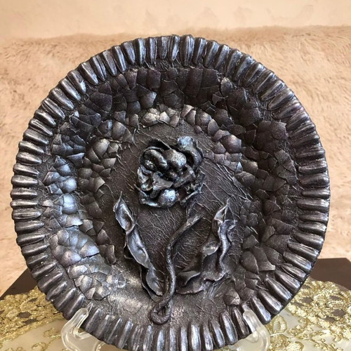 Decorative plate Roza new with gift stand