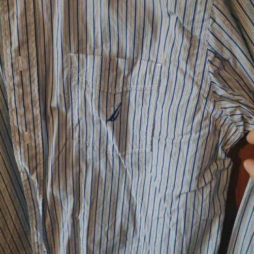 Nautica men's shirt size L like new, white and blue