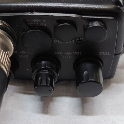 Icom IC W2E radio used, excellent condition with power adapter and batteries
