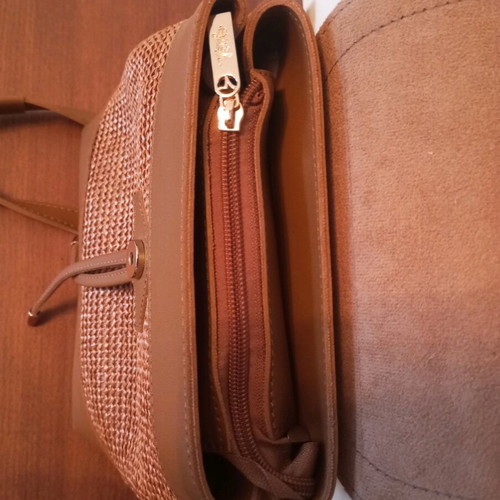 Verde tan backpack bag like new