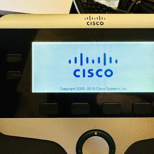 Cisco CP-7821 VoIP Phone like new with 48v Charger