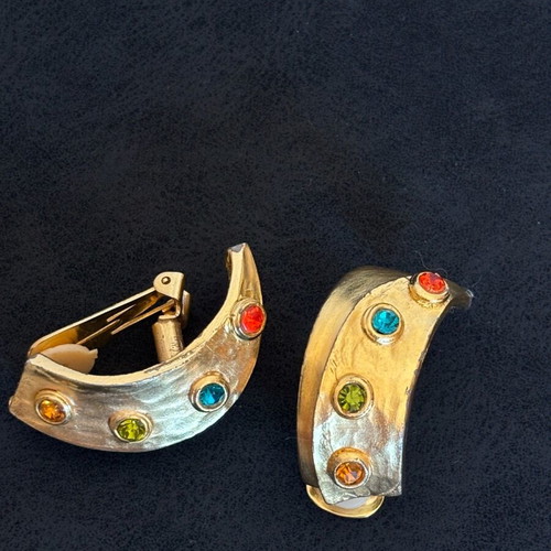 Vintage clips earrings like new, gold-colored