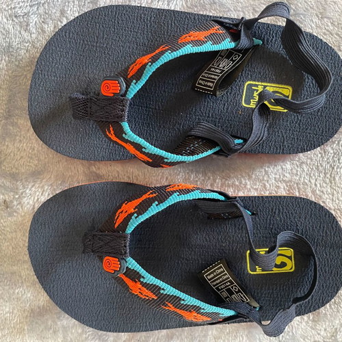 Teva Mush Kids Sandals Size 22 - 23