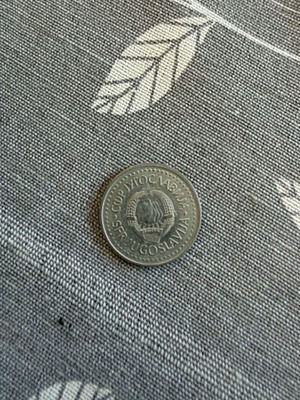Set of collectible coins Yugoslavia 10 Dinara (1987) & Austria 10 Groschen (1993)