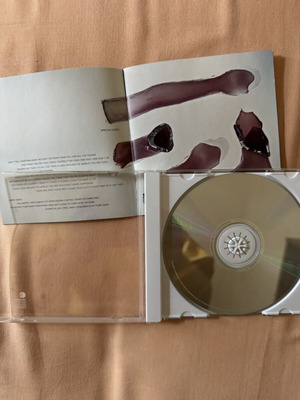 Massive Attack 100th Window CD like new, rock