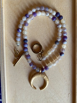 Moon necklace with amethyst stones and beads