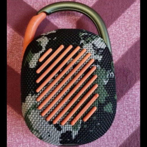 JBL Clip4 portable Bluetooth speaker new
