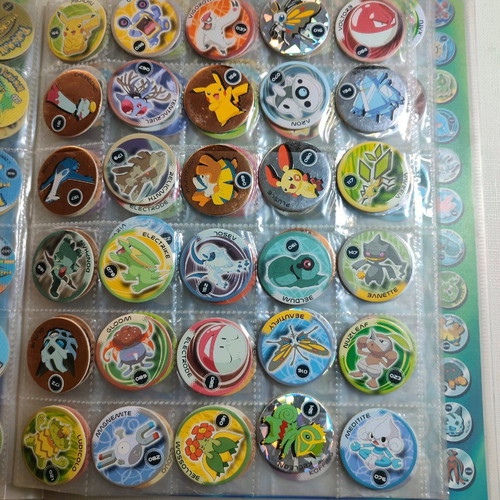 Pokemon pickers used, pack of 135 pieces