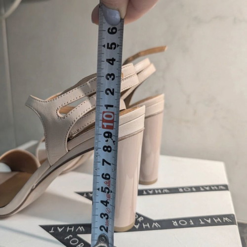 What For high-heeled sandals, size 38, beige